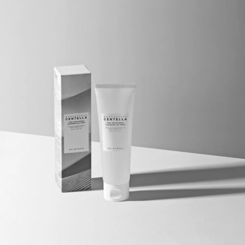ژل شستشوی روشن کننده و تسکین دهنده سنتلا اسکین 1004 - Skin1004 Madagascar Centella Tone Brightening Cleansing Gel Foam