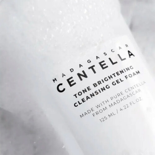 ژل شستشوی روشن کننده و تسکین دهنده سنتلا اسکین 1004 - Skin1004 Madagascar Centella Tone Brightening Cleansing Gel Foam
